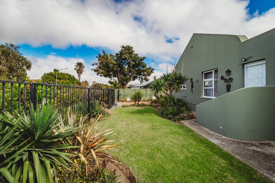 3 Bedroom Property for Sale in Bos En Dal Western Cape